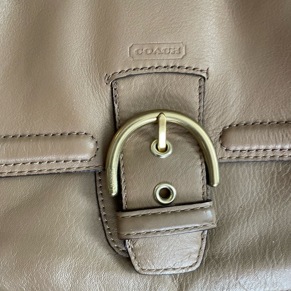 COACH Campbell Izzy Tan/Brown Leather Large Satchel Handbag/Crossbody Bag Purse - Picture 2 of 9